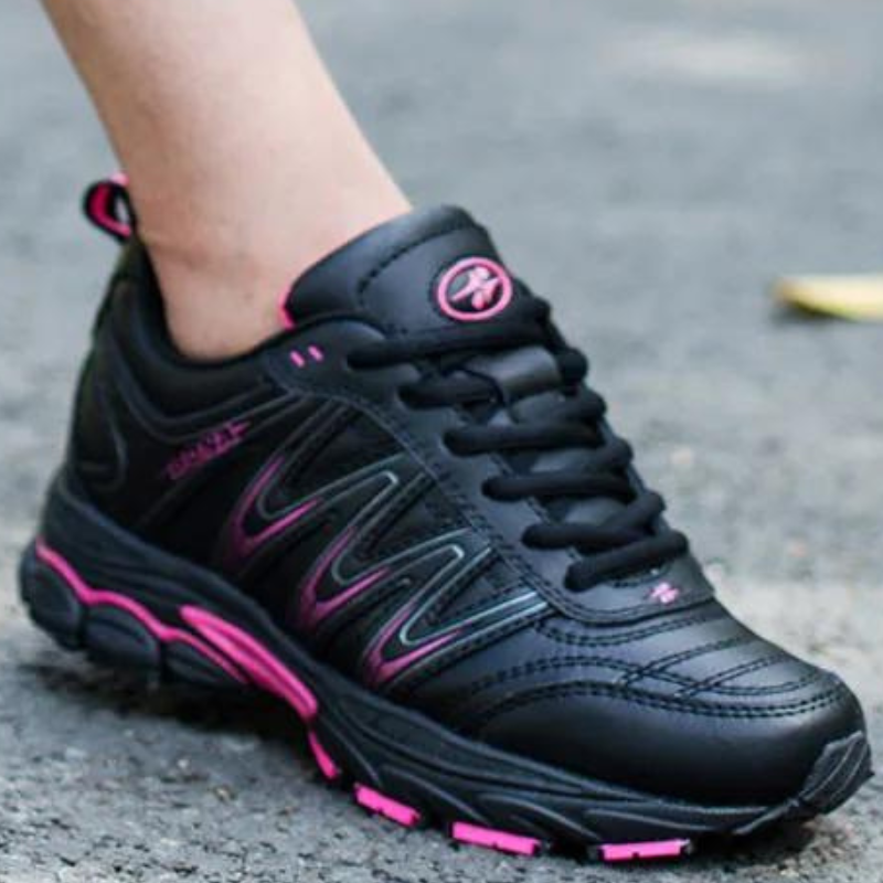 chaussure femme randonnée noir