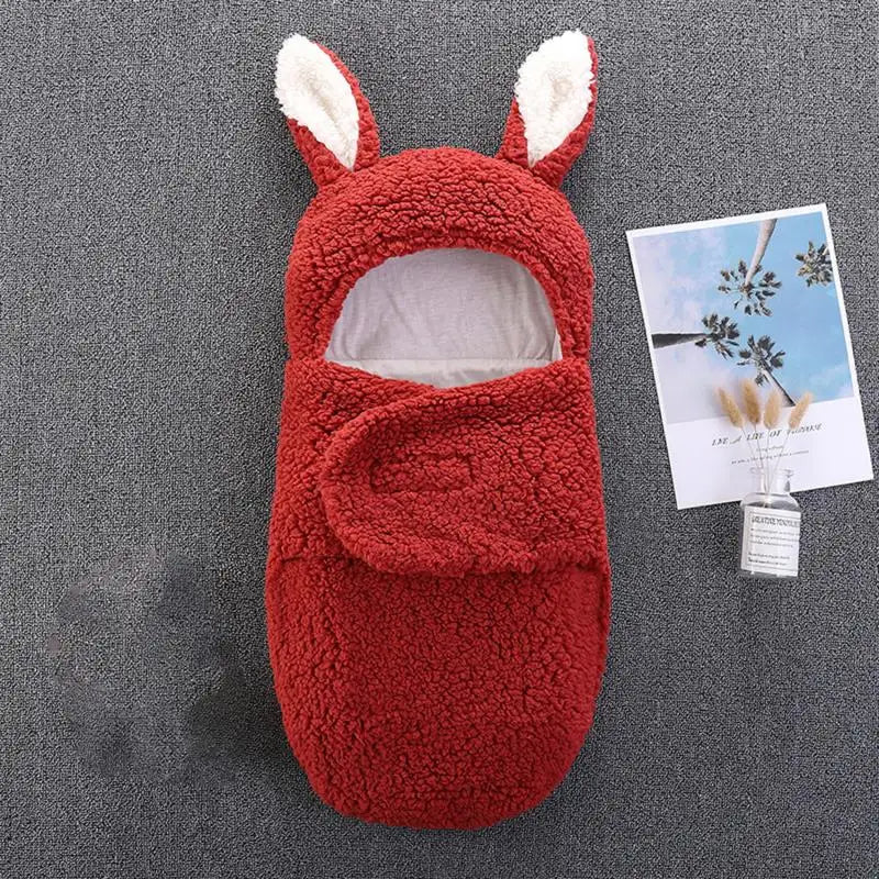 Sac de Couchage pour Bébé en Coton avec Oreilles de Lapin sur fond gris
