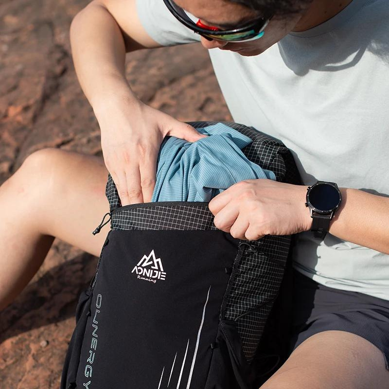 sac à dos trail 20l avec poche kangourou