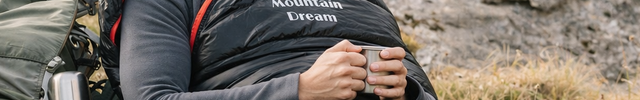 Homme_avec_Sac_de_Couchage_Grand_Froid