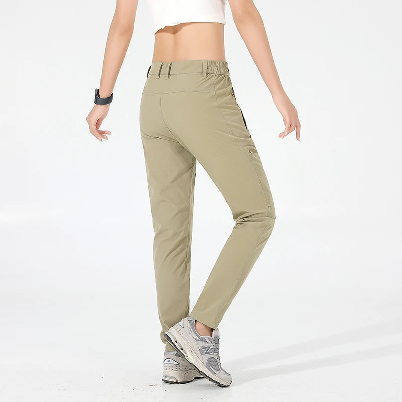 Pantalon De Randonnée Femme Pantalon De Randonnée Convertible REI Taille M - Gris, Nylon - Occasion En Excellent état Pantalon Randonnee Femme Pantalon De Randonnée Femme Pantalon De Randonnée Convertible REI Taille M - Gris, Nylon - Occasion En Excellent état Pantalon Randonnee Femme
