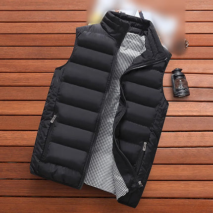 Matelassage et poches zippées de la doudoune sans manches homme noire
