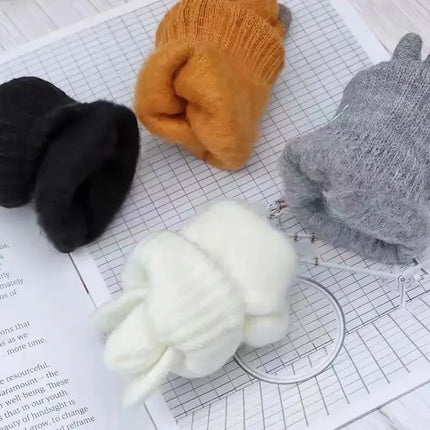 Gants tricotés tactiles dans leurs quatre coloris