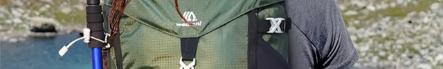 sac à dos randonnée 50l avec bâtons de randonnée