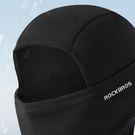 Détail de la calotte et de l'ouverture des yeux de la cagoule