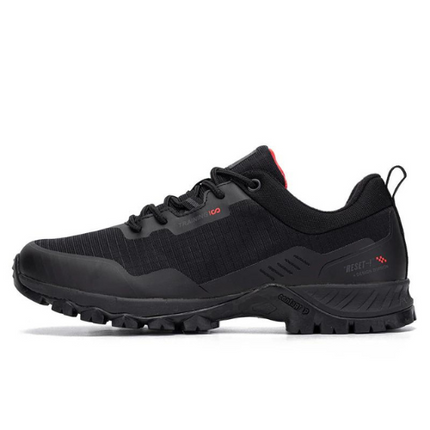 Chaussures de Randonnée Homme Gore-Tex noir et rouge