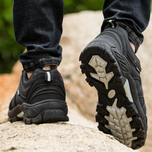 chaussure de randonnée homme noir semelle