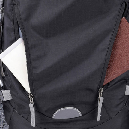 compatiment de rangement du sac à dos randonnée  60l